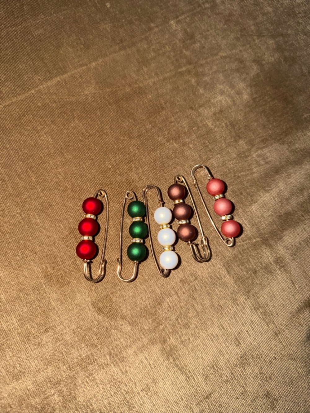 Women’s brand new Islamic Muslim hijab pins scarf pins 5pc